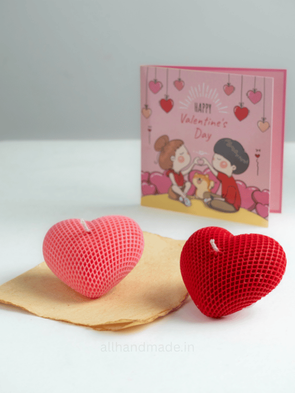 Heartfelt Duo Valentine’s Candle Gift Box Secondary image