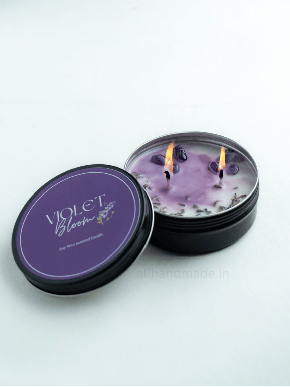 Violet Bloom Tin Jar Candle Main image