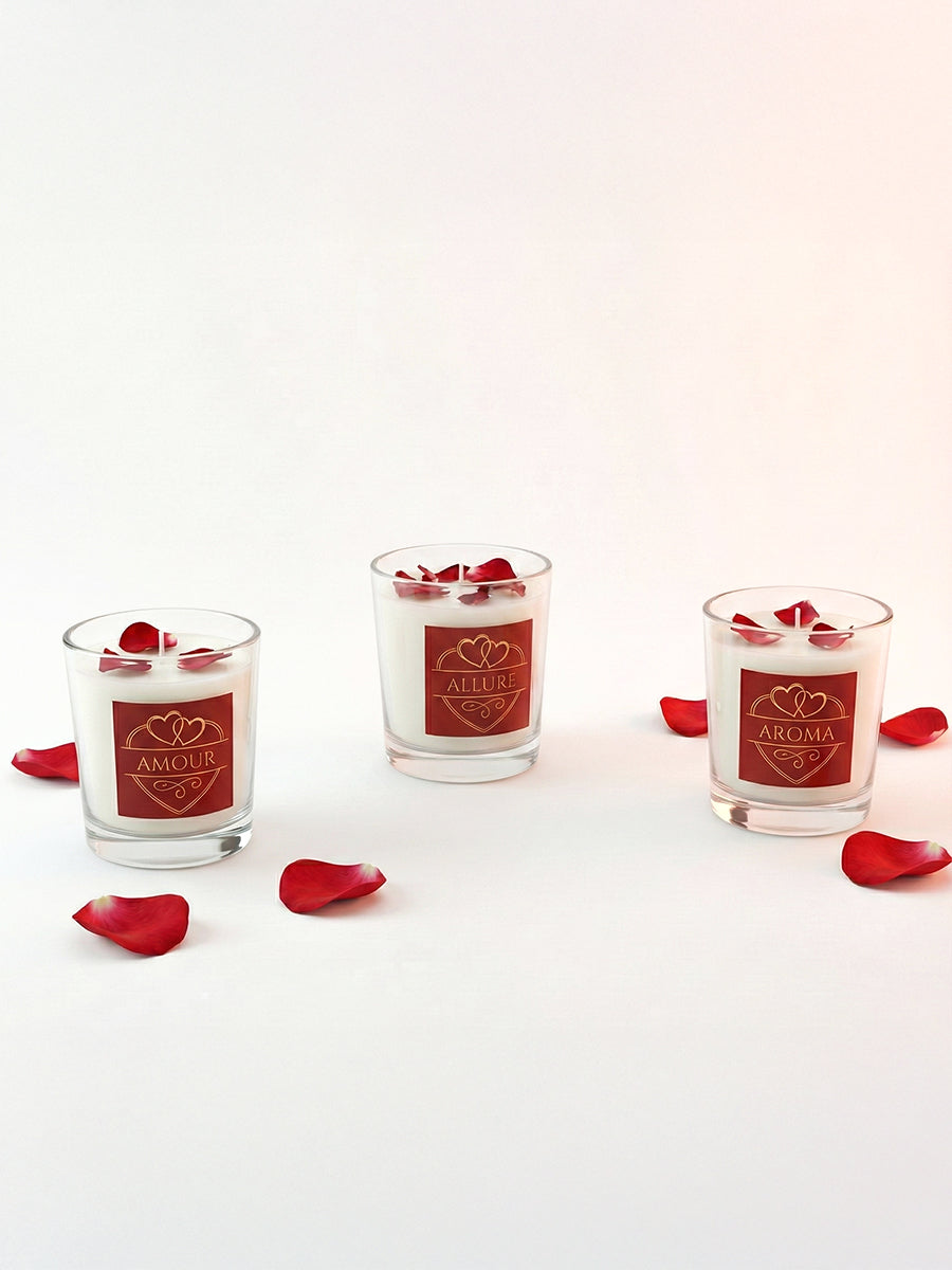 Set of 3 Valentine’s Day Rose Petal Candles Secondary image