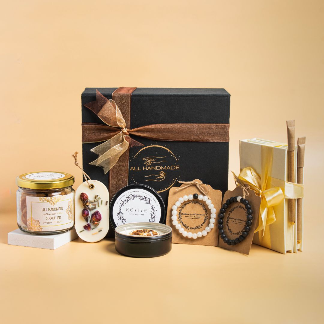 Shared Moments Gift Box Main image