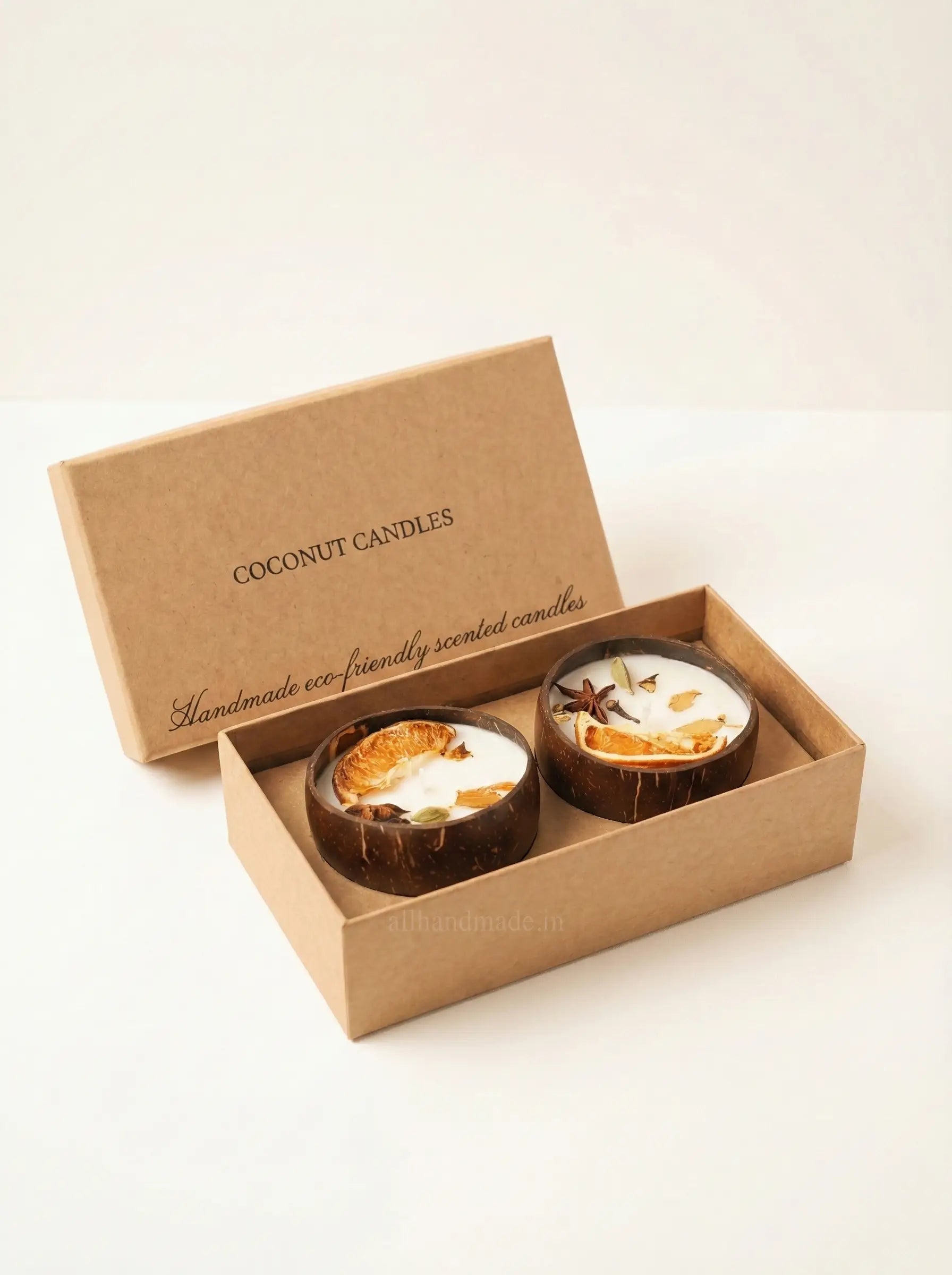 Coconut Shell Scented Candle Set Main image