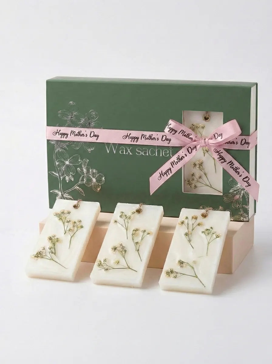 Mother’s Day Jasmine Scented Wax Sachet Gift Set for Mom – Floral Sachets with Baby’s Breath Secondary image